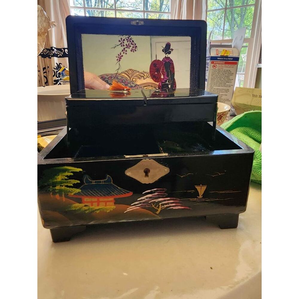 Vintage Japanese Black Lacquer Abalone Inlay Mt. Fuji Scenic Music Jewelry Box.